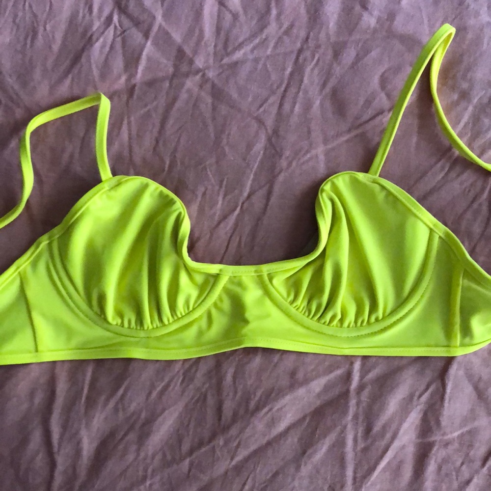 Nu Swim Pluto Top size M